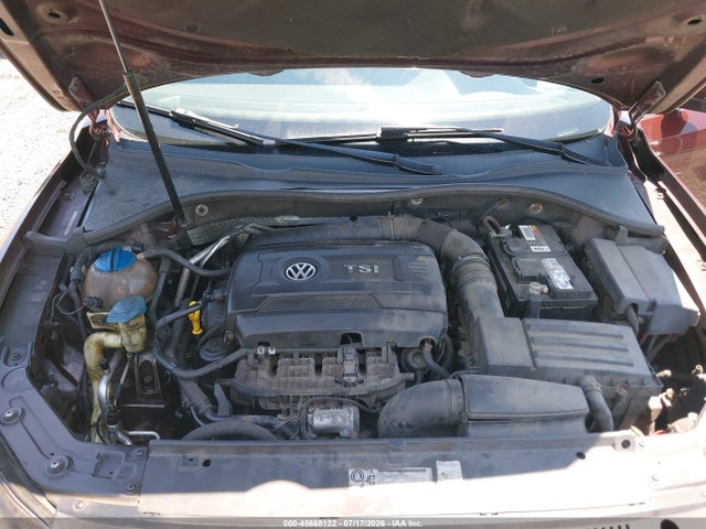 2014 Volkswagen Passat 1.8t Se მანქანა იყიდება აუქციონზე, vin: 1VWBT7A39EC051873, აუქციონის ნომერი: 45668122
