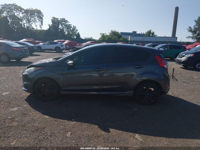 Ford FIESTA ST 2017 3FADP4GX9HM136763 Image 14