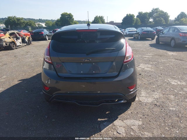 Ford FIESTA ST 2017 3FADP4GX9HM136763 Image 16