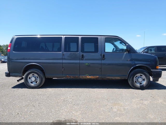 Chevrolet Express 3500 Ls 2017 1GAZGNFFXH1300896 Image 15