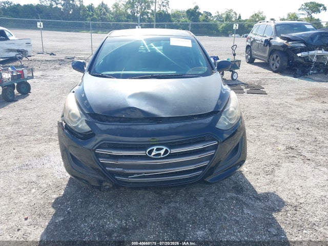 2016 Hyundai Elantra Gt მანქანა იყიდება აუქციონზე, vin: KMHD35LH9GU335229, აუქციონის ნომერი: 45668175