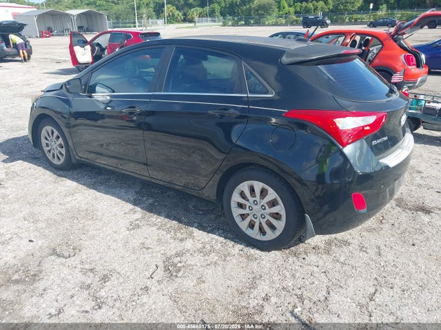 2016 Hyundai Elantra Gt მანქანა იყიდება აუქციონზე, vin: KMHD35LH9GU335229, აუქციონის ნომერი: 45668175