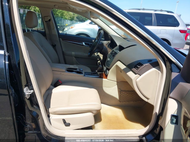 Продаж на аукціоні авто 2009 Mercedes-benz C 300 Luxury 4matic/sport 4matic, vin: WDDGF81X29F330374, номер лоту: 45668203
