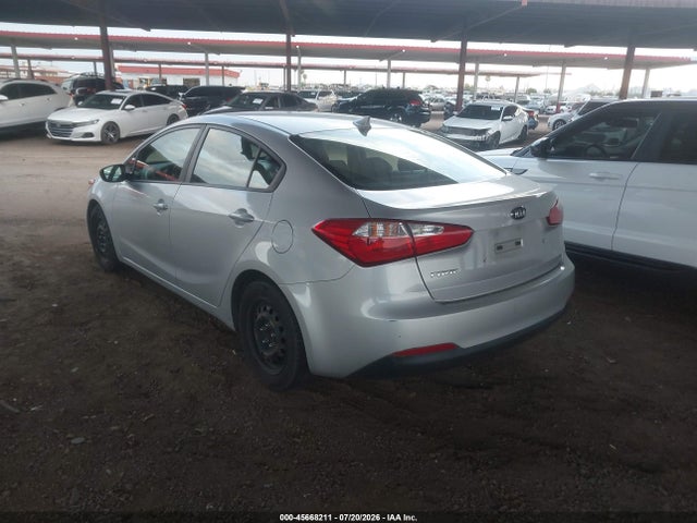 KNAFK4A63F5371533 KIA FORTE LX