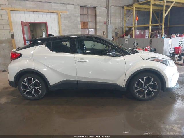 2019 Toyota C-hr Limited მანქანა იყიდება აუქციონზე, vin: NMTKHMBX9KR083798, აუქციონის ნომერი: 45668286