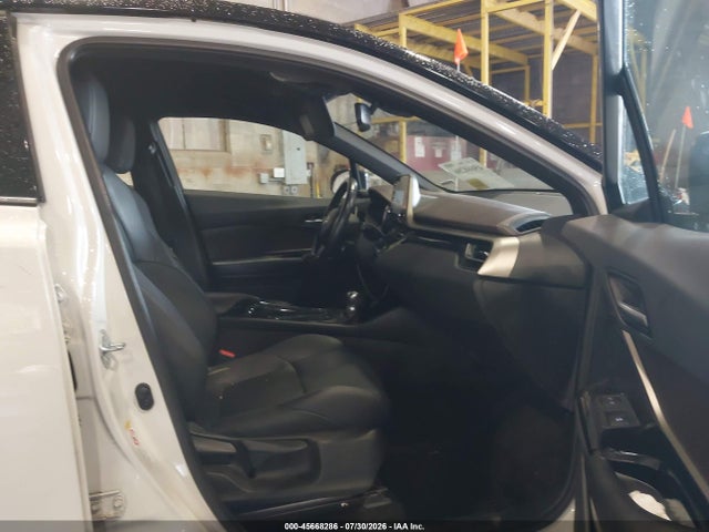 2019 Toyota C-hr Limited მანქანა იყიდება აუქციონზე, vin: NMTKHMBX9KR083798, აუქციონის ნომერი: 45668286