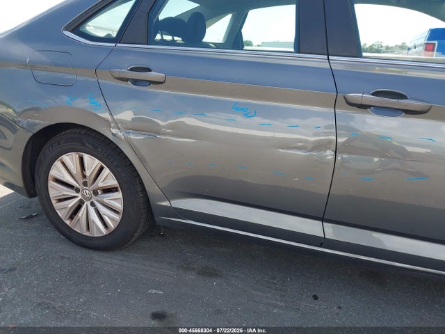 Продажа на аукционе авто 2019 Volkswagen Jetta 1.4t R-line/1.4t S/1.4t Se, vin: 3VWC57BUXKM253038, номер лота: 45668304