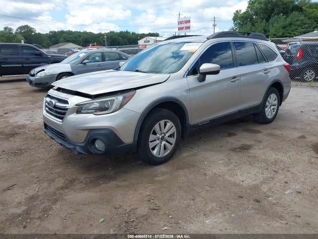 Продажа на аукционе авто 2018 Subaru Outback 2.5i Premium, vin: 4S4BSACC6J3207308, номер лота: 45668310