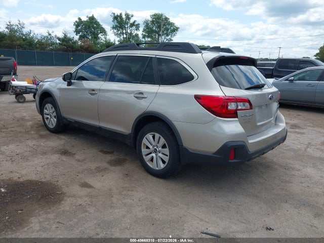 Продажа на аукционе авто 2018 Subaru Outback 2.5i Premium, vin: 4S4BSACC6J3207308, номер лота: 45668310