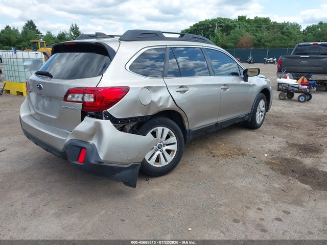 Продажа на аукционе авто 2018 Subaru Outback 2.5i Premium, vin: 4S4BSACC6J3207308, номер лота: 45668310