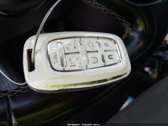 2018 Chrysler Pacifica Touring Plus მანქანა იყიდება აუქციონზე, vin: 2C4RC1FG7JR228674, აუქციონის ნომერი: 45668321