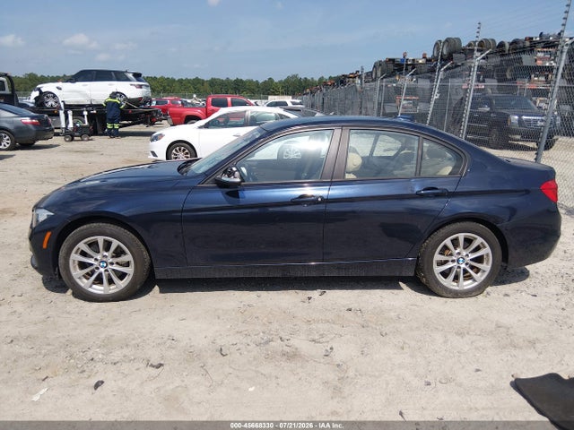 BMW 320i 2017 WBA8E1G5XHNU13678 Image 14