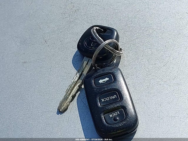 2000 Toyota Avalon Xls მანქანა იყიდება აუქციონზე, vin: 4T1BF28B4YU049372, აუქციონის ნომერი: 45668341
