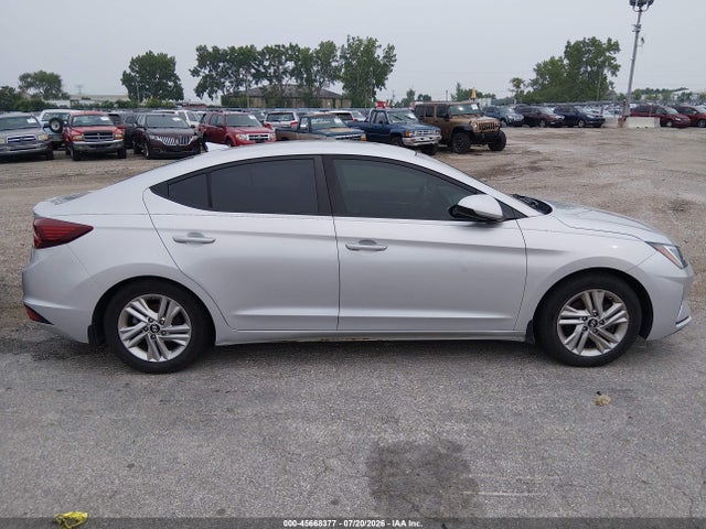 Продажа на аукционе авто 2019 Hyundai Elantra Sel, vin: 5NPD84LF1KH439988, номер лота: 45668377
