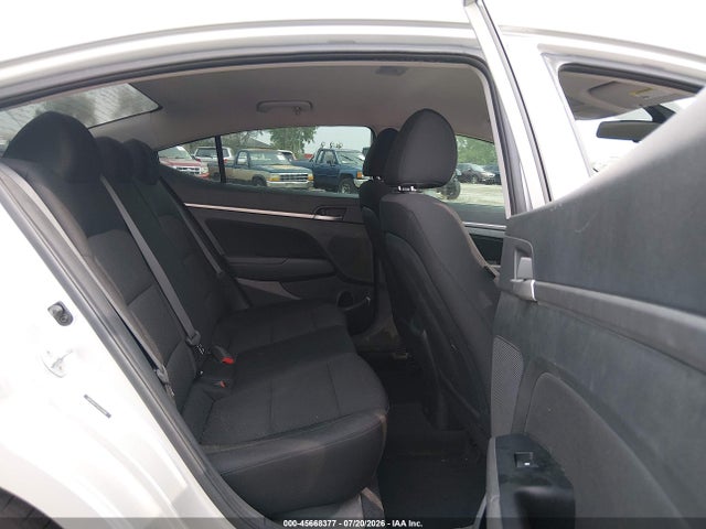 Продажа на аукционе авто 2019 Hyundai Elantra Sel, vin: 5NPD84LF1KH439988, номер лота: 45668377