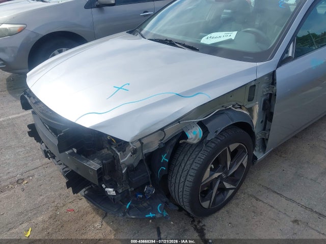 Продажа на аукционе авто 2023 Hyundai Elantra Sel, vin: 5NPLS4AG8PH118790, номер лота: 45668394