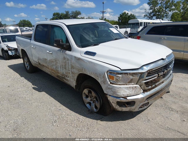 45668421 :رقم المزاد ، 1C6SRFFT5LN420452 vin ، 2020 Ram 1500 Big Horn  4x4 5'7 Box مزاد بيع