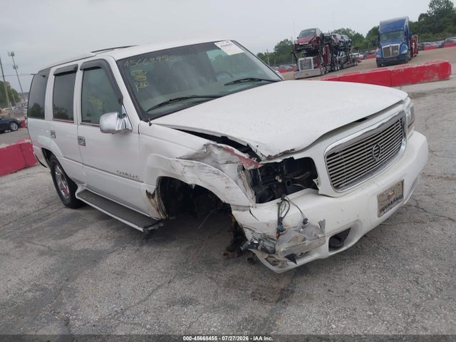 Продаж на аукціоні авто 2000 Cadillac Escalade Standard, vin: 1GYEK63R0YR170843, номер лоту: 45668455