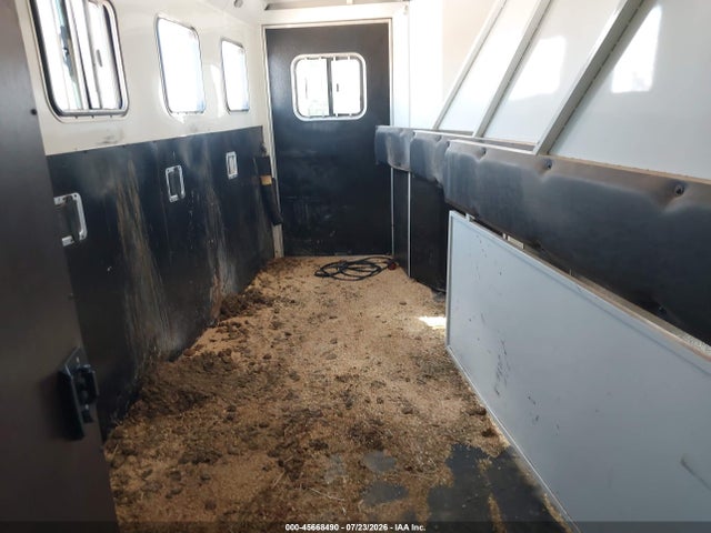 Aukcja sprzedaży 2020 Bison Coach 38' 4 Stall Horse Trailer, vin: 51Y335G26L2009272, numer aukcji: 45668490