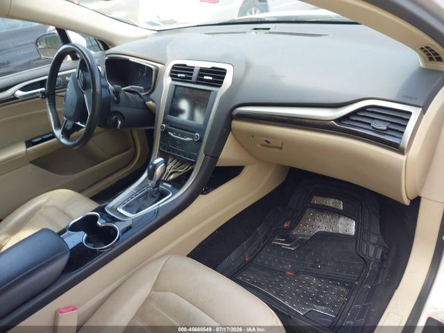 Auction sale of the 2015 Ford Fusion Se, vin: 3FA6P0T94FR122049, lot number: 45668549