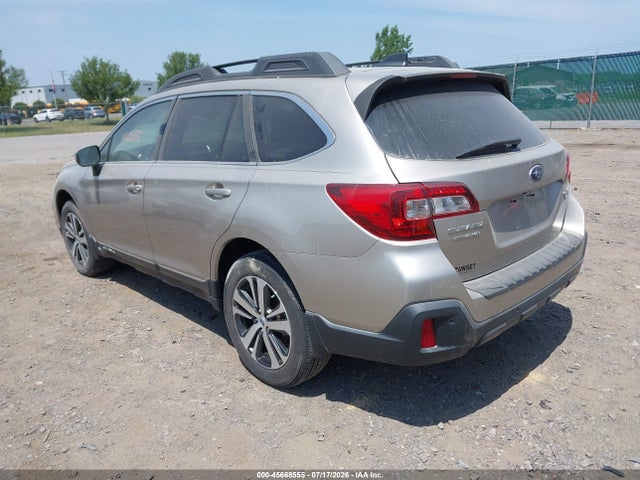 45668555 :رقم المزاد ، 4S4BSENC8J3330662 vin ، 2018 Subaru Outback 3.6r Limited مزاد بيع