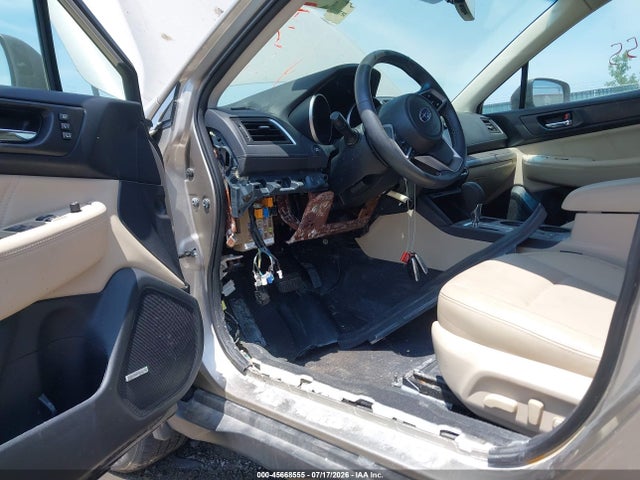 45668555 :رقم المزاد ، 4S4BSENC8J3330662 vin ، 2018 Subaru Outback 3.6r Limited مزاد بيع