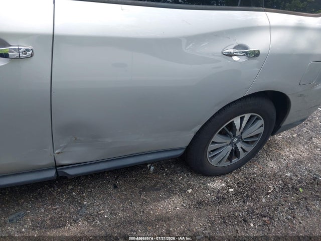 45668574 :رقم المزاد ، 5N1DR2MM5HC905906 vin ، 2017 Nissan Pathfinder S مزاد بيع