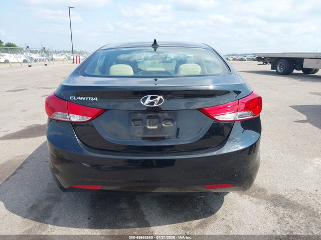 Продаж на аукціоні авто 2011 Hyundai Elantra Gls, vin: 5NPDH4AE7BH058401, номер лоту: 45668585