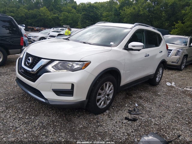 Nissan ROGUE SV 2017 KNMAT2MT4HP570663 Image 2