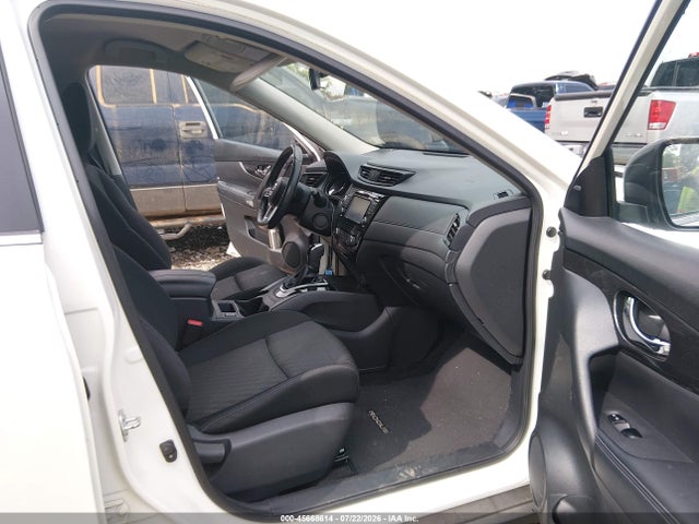 Nissan ROGUE SV 2017 KNMAT2MT4HP570663 Image 5