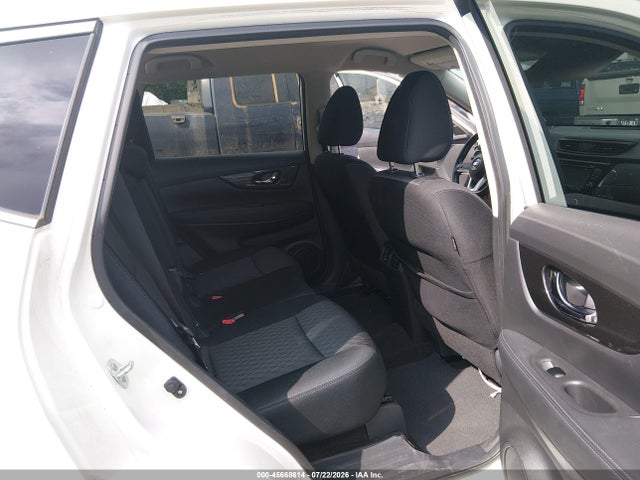 Nissan ROGUE SV 2017 KNMAT2MT4HP570663 Image 8