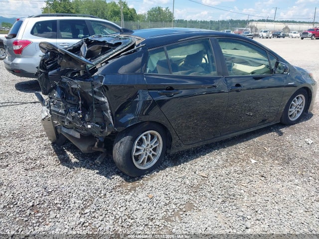 Toyota Prius Three 2017 JTDKARFU7H3042745 Image 4