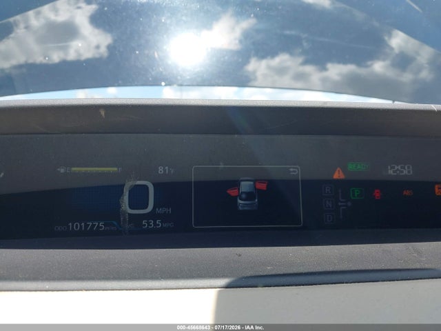 Toyota Prius Three 2017 JTDKARFU7H3042745 Image 7