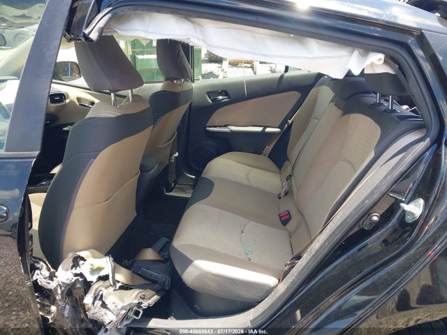Toyota Prius Three 2017 JTDKARFU7H3042745 Image 8