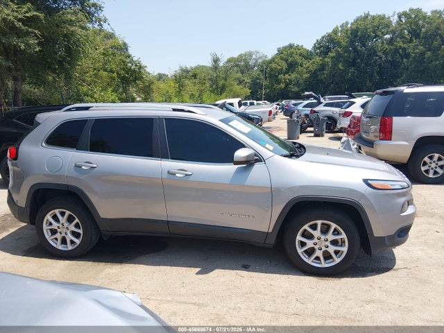 2018 Jeep Cherokee Latitude Fwd მანქანა იყიდება აუქციონზე, vin: 1C4PJLCB9JD531153, აუქციონის ნომერი: 45668674