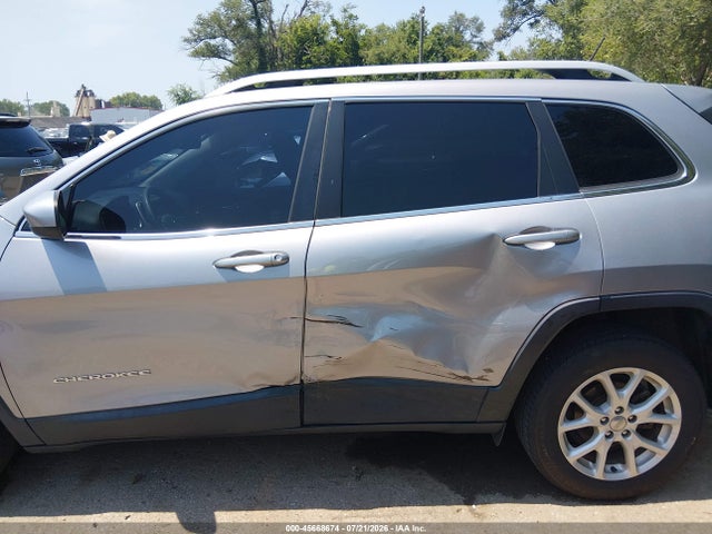 2018 Jeep Cherokee Latitude Fwd მანქანა იყიდება აუქციონზე, vin: 1C4PJLCB9JD531153, აუქციონის ნომერი: 45668674