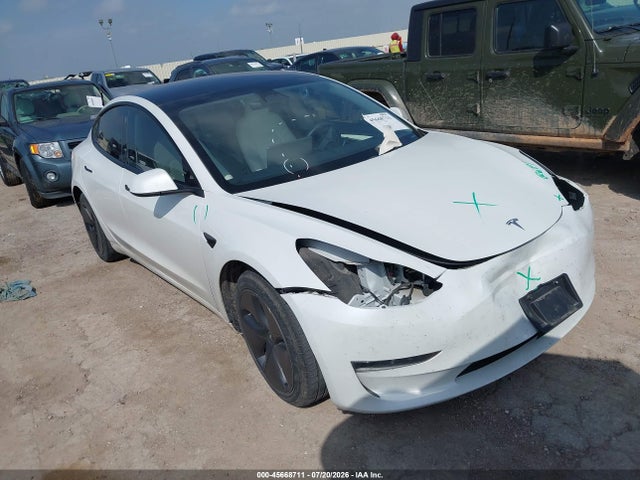 2023 5YJ3E1EA3PF569815 main image