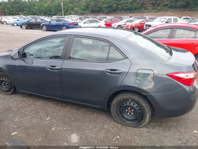 5YFBURHE5JP832233 Toyota COROLLA LE