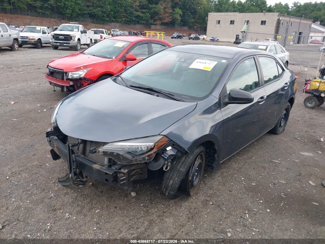 5YFBURHE5JP832233 Toyota COROLLA LE