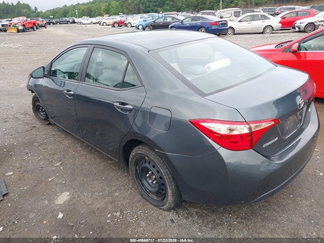 5YFBURHE5JP832233 Toyota COROLLA LE