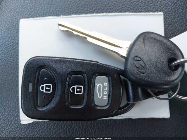 45668741 :رقم المزاد ، 5NPD74LF9LH613259 vin ، 2020 Hyundai Elantra Se مزاد بيع