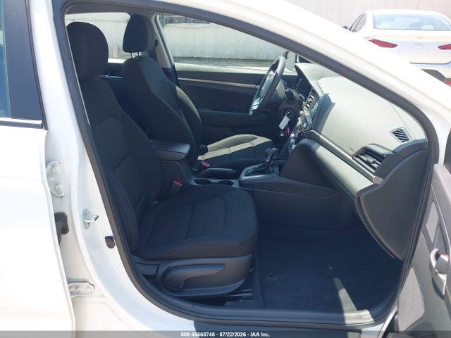 45668748 :رقم المزاد ، 5NPD74LF7LH615706 vin ، 2020 Hyundai Elantra Se مزاد بيع