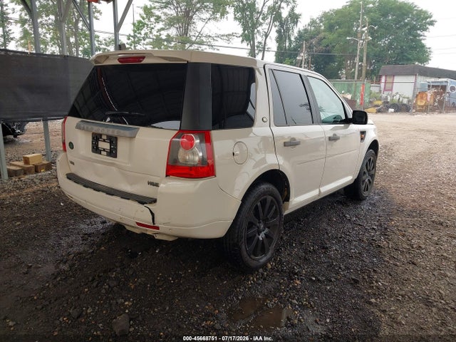 45668751 :رقم المزاد ، SALFT24N28H093208 vin ، 2008 Land Rover Lr2 Hse مزاد بيع