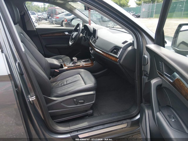 Auction sale of the 2018 Audi Q5 2.0t Premium/2.0t Tech Premium, vin: WA1BNAFY1J2017094, lot number: 45668757