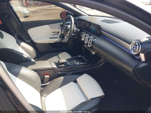 Aukcja sprzedaży 2021 Mercedes-benz Amg A 35 4matic, vin: W1K3G5BB2MJ296827, numer aukcji: 45668760