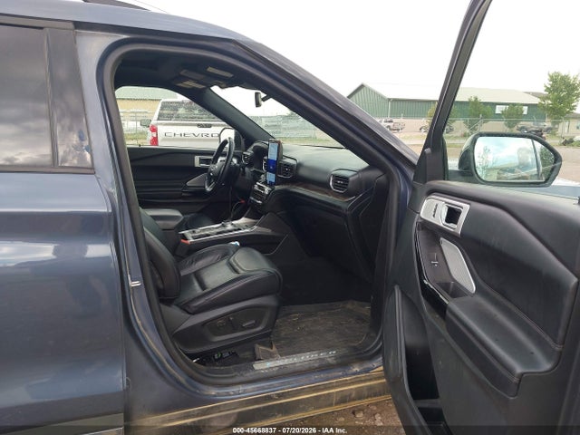 2021 Ford Explorer Platinum მანქანა იყიდება აუქციონზე, vin: 1FM5K8HC2MGB70639, აუქციონის ნომერი: 45668837