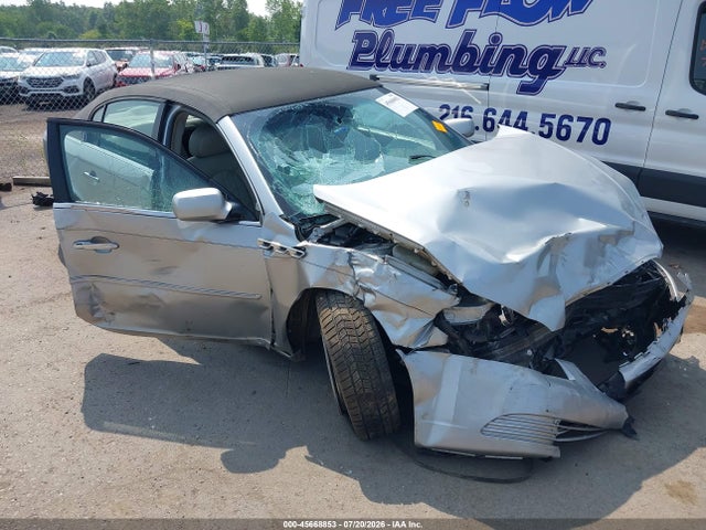 45668853 :رقم المزاد ، 1G4HD572X8U150385 vin ، 2008 Buick Lucerne Cxl مزاد بيع