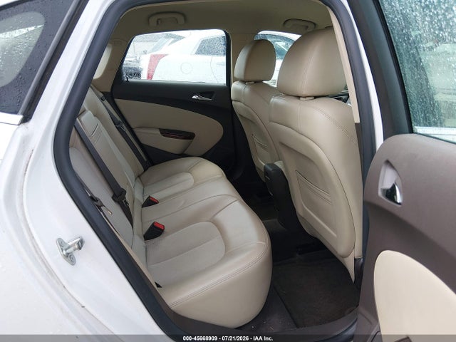 45668909 :رقم المزاد ، 1G4PR5SK5D4211172 vin ، 2013 Buick Verano Convenience Group مزاد بيع