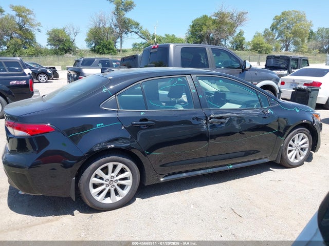 Toyota COROLLA LE 2026 5YFB4MDEXTP457922 Image 13