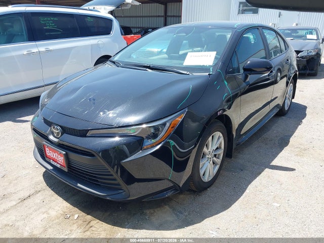 Toyota COROLLA LE 2026 5YFB4MDEXTP457922 Image 2
